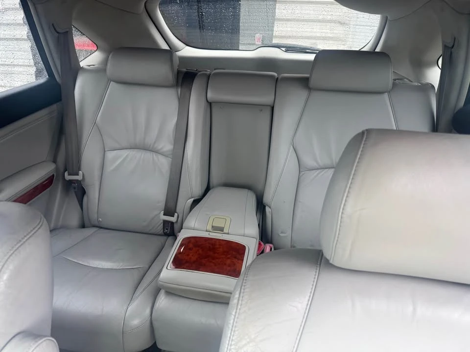 2005 Lexus RX 2nd Gen - Image 7 of 7