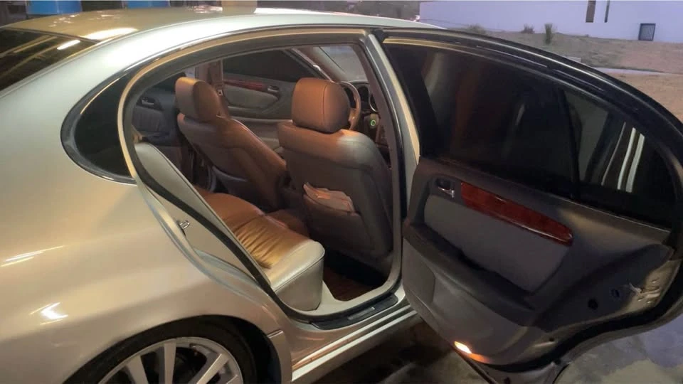 2005 Lexus GS 3rd Gen - Image 9 of 16