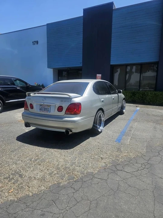 2005 Lexus GS 2nd Gen - Image 5 of 6
