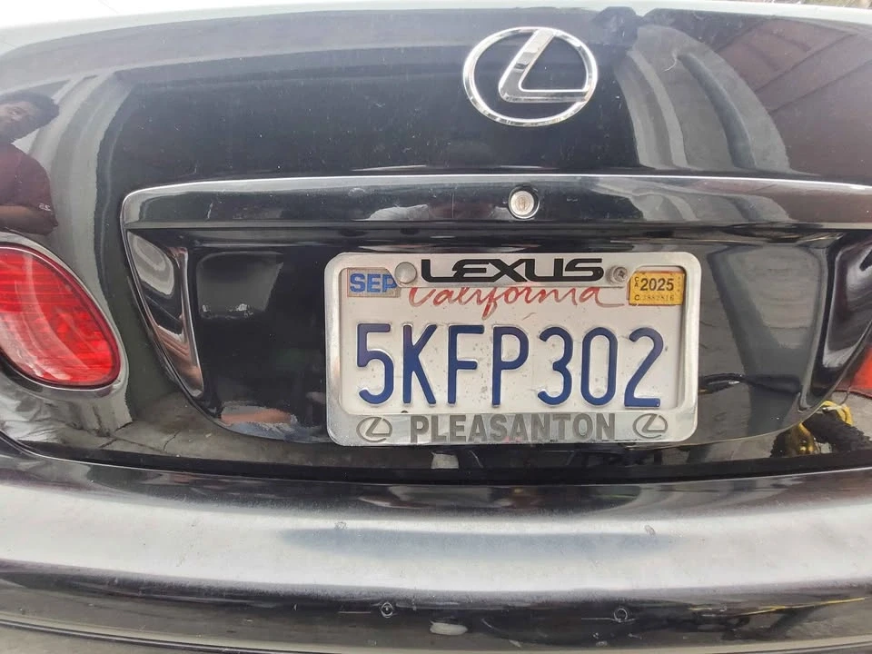 2005 Lexus GS 2nd Gen - Image 4 of 18