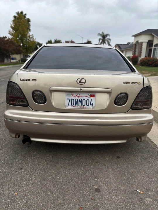 2005 Lexus GS 2nd Gen - Image 5 of 7