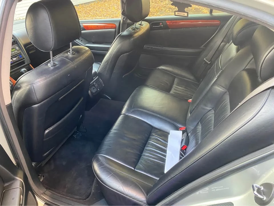 2005 Lexus GS 2nd Gen - Image 7 of 10