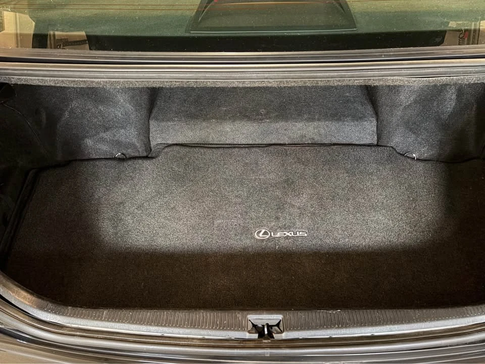 2005 Lexus GS 2nd Gen - Image 12 of 14