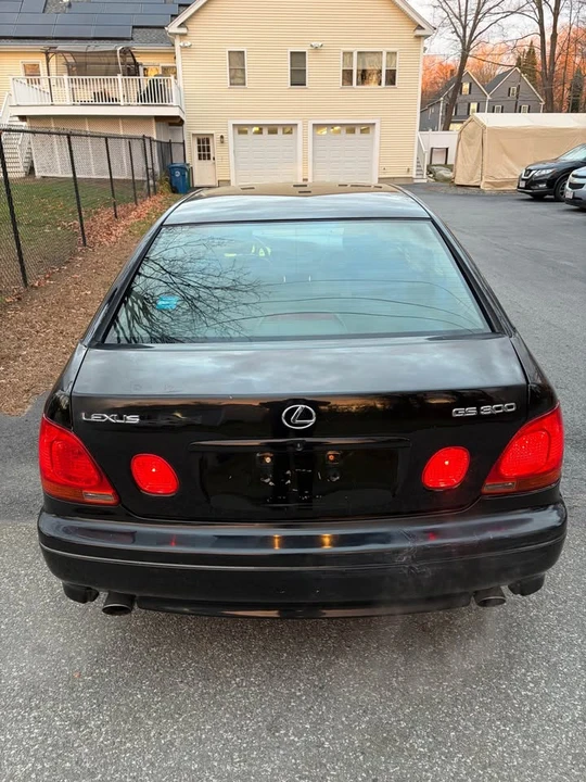 2005 Lexus GS 2nd Gen - Image 5 of 14