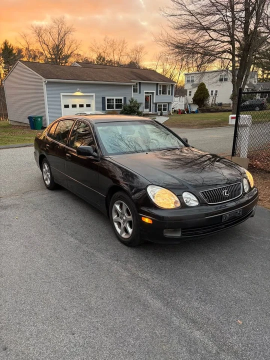 2005 Lexus GS 2nd Gen - Image 3 of 14