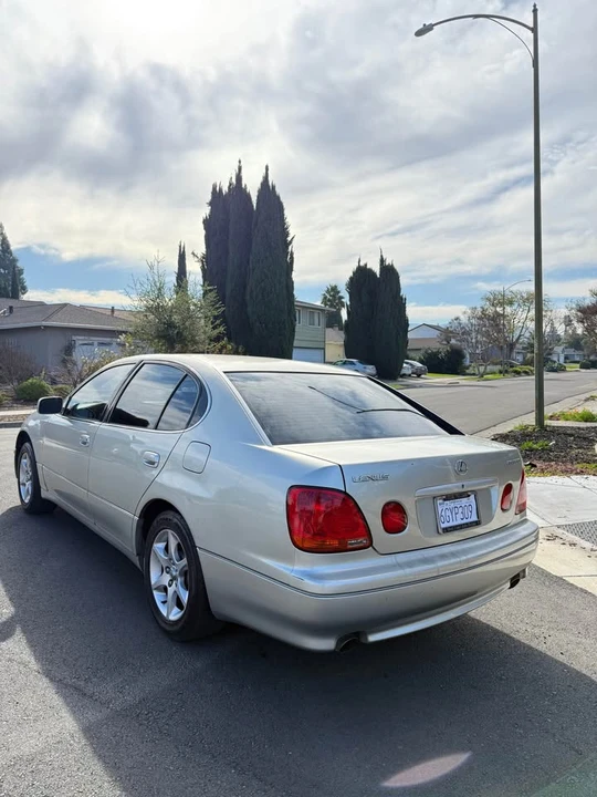 2005 Lexus GS 2nd Gen - Image 5 of 18