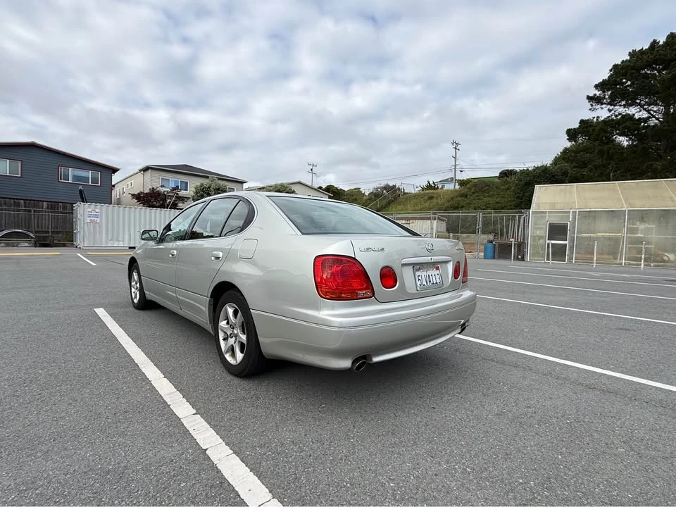 2005 Lexus GS 2nd Gen - Image 5 of 16