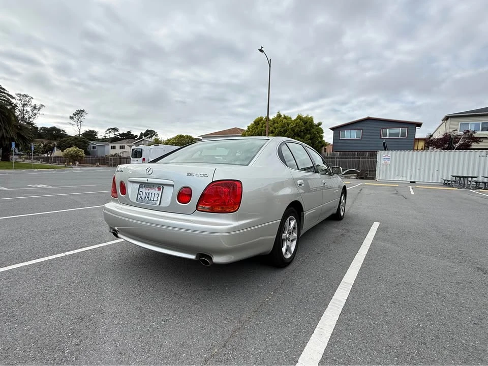 2005 Lexus GS 2nd Gen - Image 6 of 16