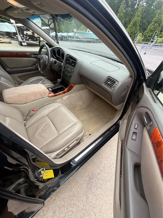 2005 Lexus GS 2nd Gen - Image 6 of 14