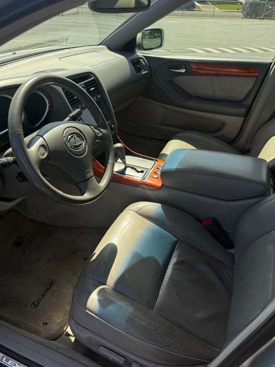 2005 Lexus GS 2nd Gen - Image 5 of 20
