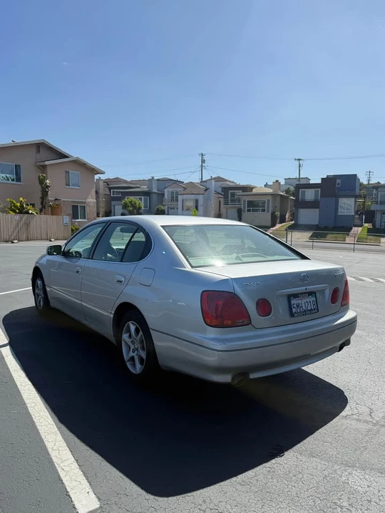 2005 Lexus GS 2nd Gen - Image 3 of 20