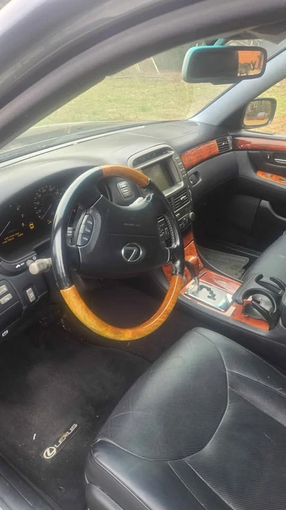 2005 Lexus GS 2nd Gen - Image 3 of 9