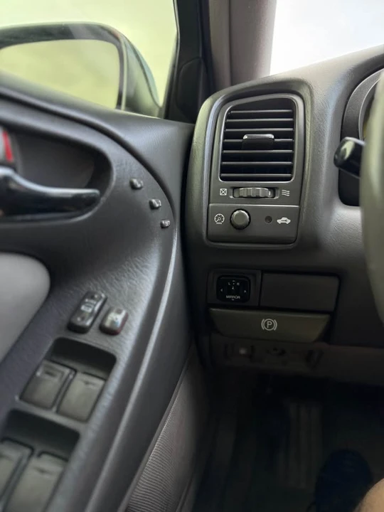 2005 Lexus GS 3rd Gen - Image 15 of 17