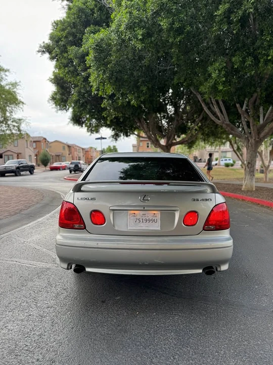 2005 Lexus GS 3rd Gen - Image 6 of 17