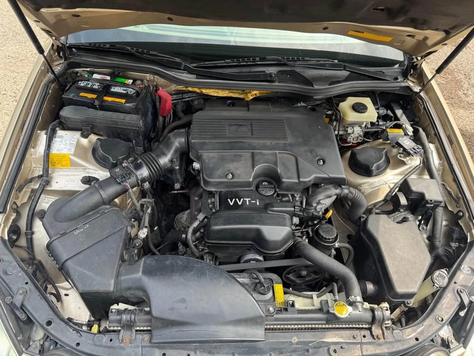 2005 Lexus GS 2nd Gen - Image 16 of 19