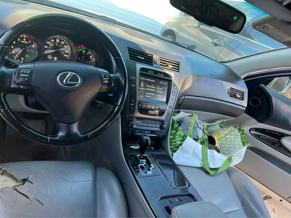 2005 Lexus GS 2nd Gen - Image 6 of 8