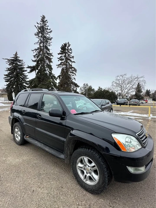 2005 Lexus GX 1st Gen - Image 3 of 6