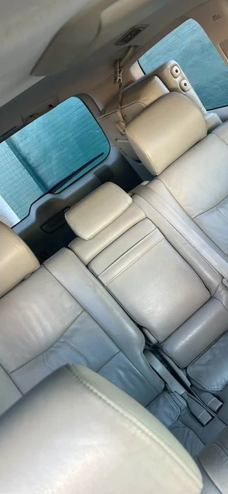 2005 Lexus GX 1st Gen - Image 2 of 7