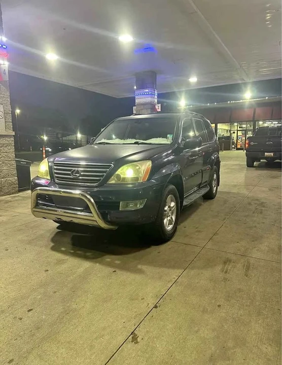 2005 Lexus GX 1st Gen - Image 9 of 9
