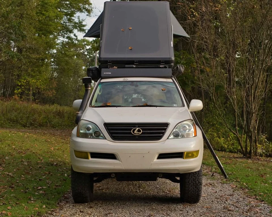 2005 Lexus GX 1st Gen - Image 3 of 10