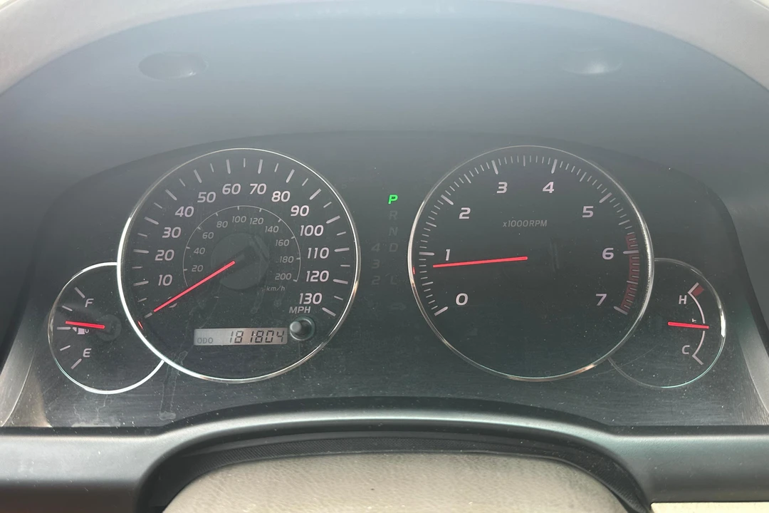 2005 Lexus GX 1st Gen - Image 31 of 31