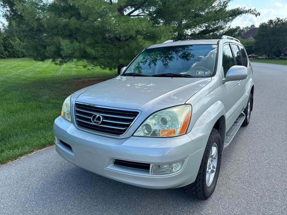 2005 Lexus GX 1st Gen - Image 7 of 31