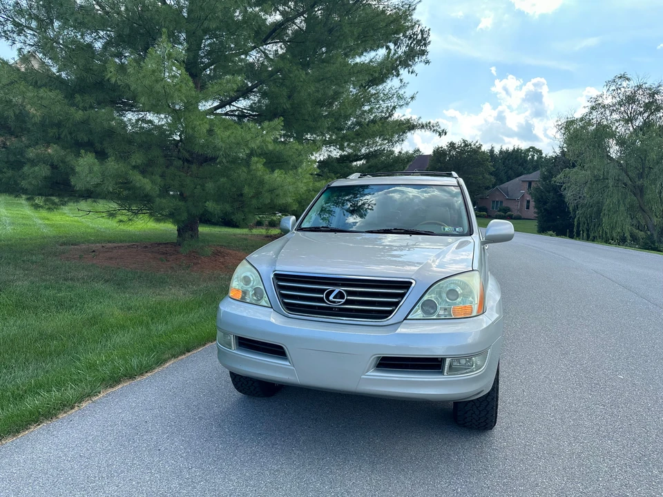 2005 Lexus GX 1st Gen - Image 6 of 31