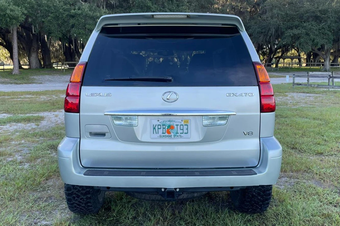 2005 Lexus GX 1st Gen - Image 5 of 31
