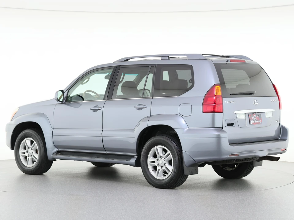 2005 Lexus GX 1st Gen - Image 11 of 31