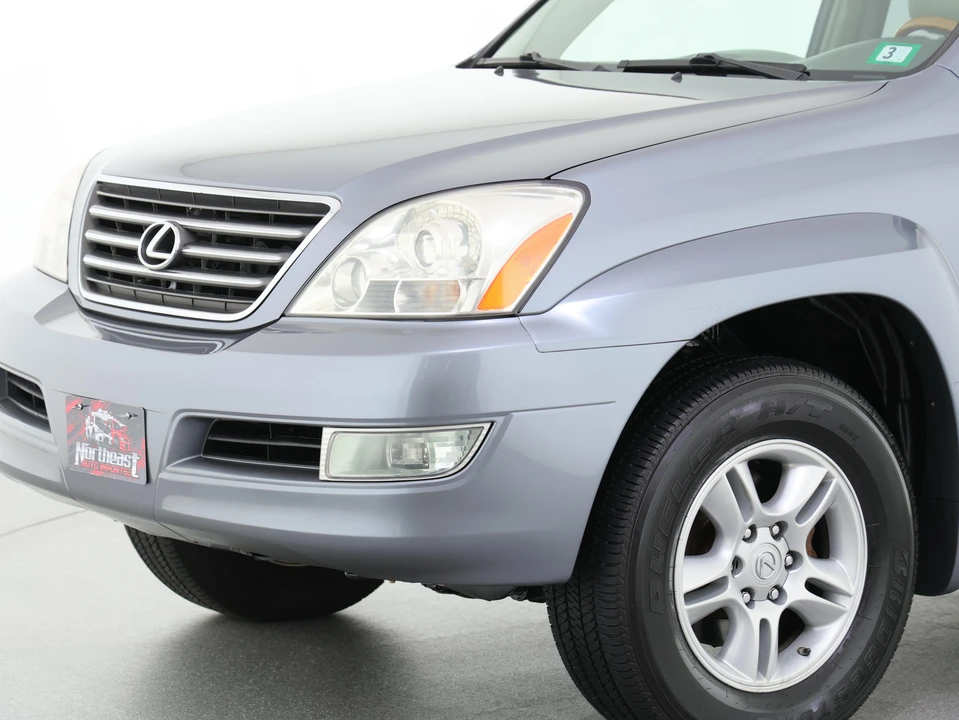 2005 Lexus GX 1st Gen - Image 17 of 31