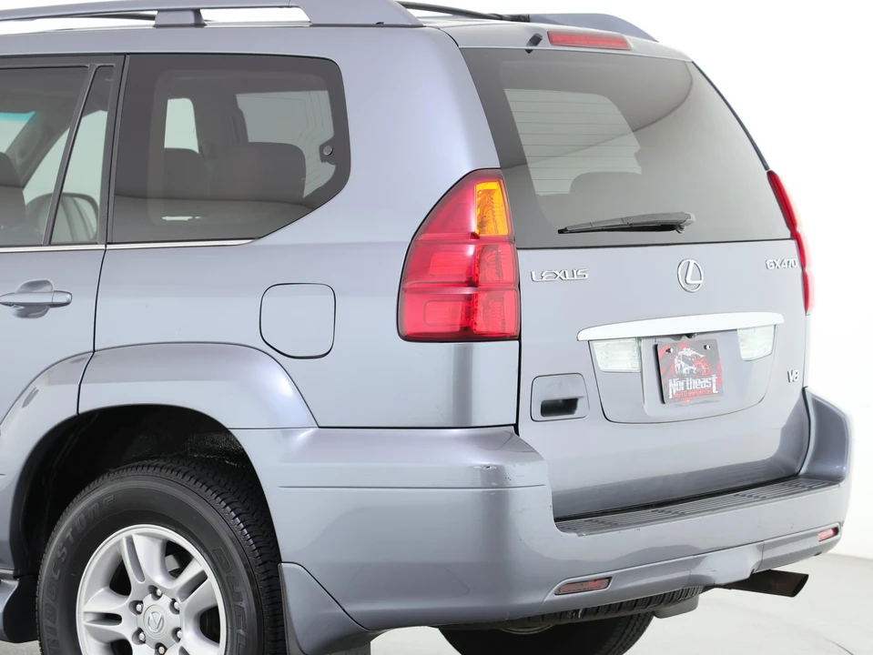 2005 Lexus GX 1st Gen - Image 20 of 31