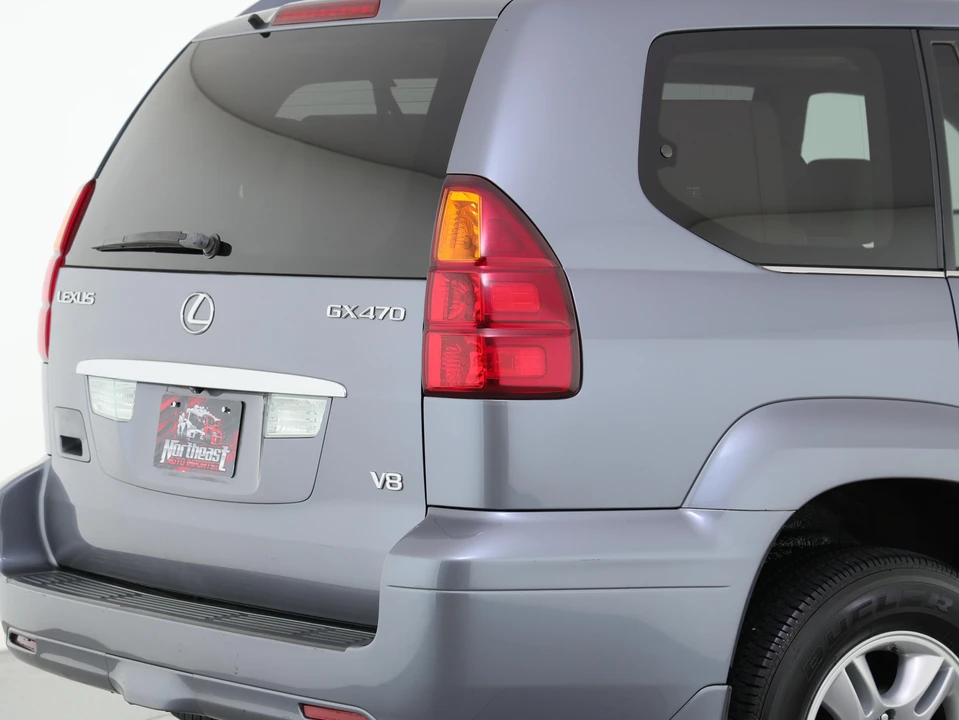 2005 Lexus GX 1st Gen - Image 24 of 31