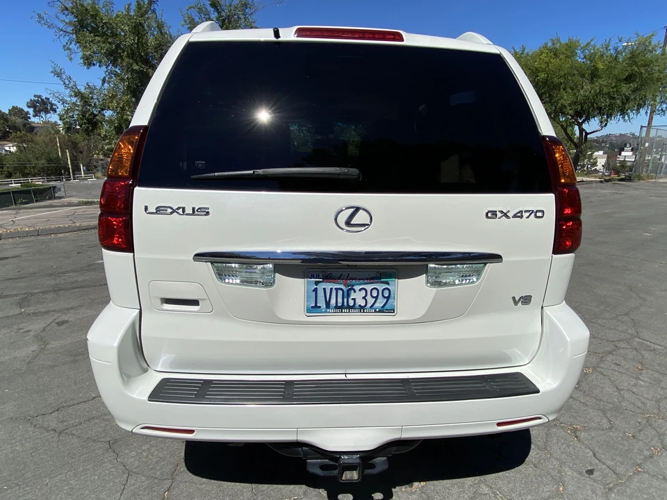 2005 Lexus GX 1st Gen - Image 16 of 31