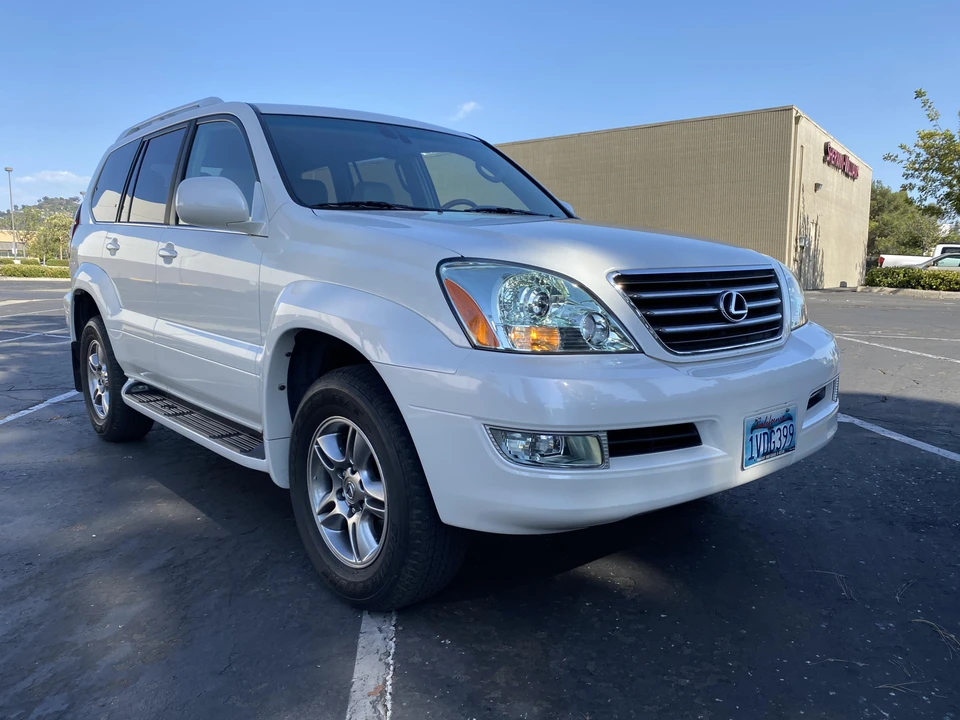 2005 Lexus GX 1st Gen - Image 28 of 31