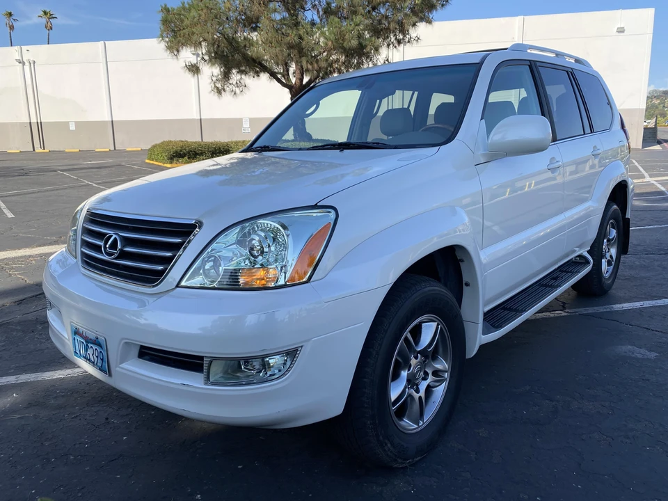 2005 Lexus GX 1st Gen - Image 8 of 31