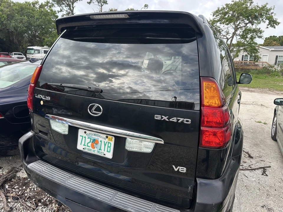 2005 Lexus GX 1st Gen - Image 4 of 8
