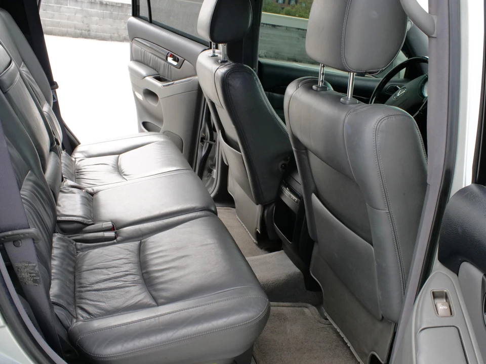2005 Lexus GX 1st Gen - Image 21 of 22