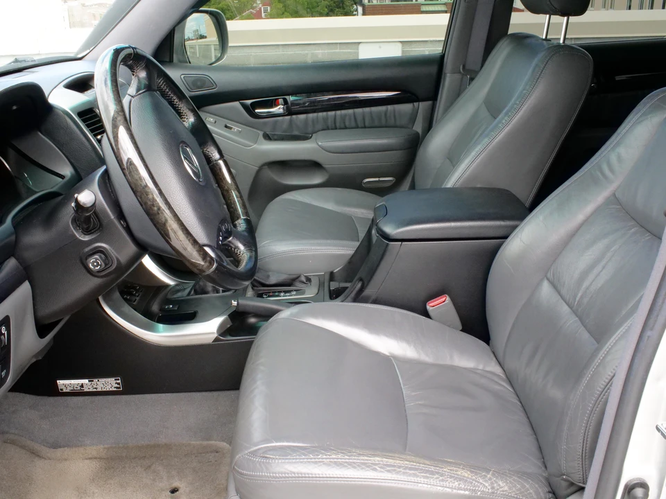 2005 Lexus GX 1st Gen - Image 20 of 22
