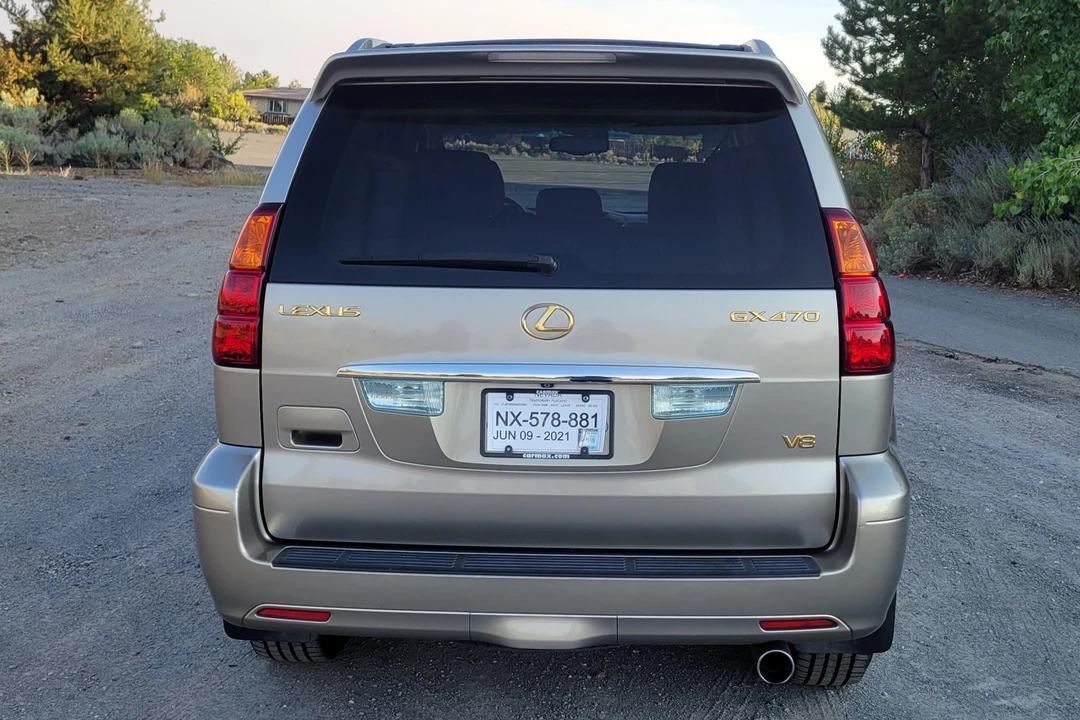 2005 Lexus GX 1st Gen - Image 5 of 31