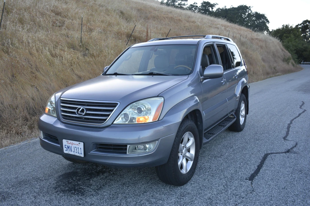 2005 Lexus GX 1st Gen - Image 9 of 31