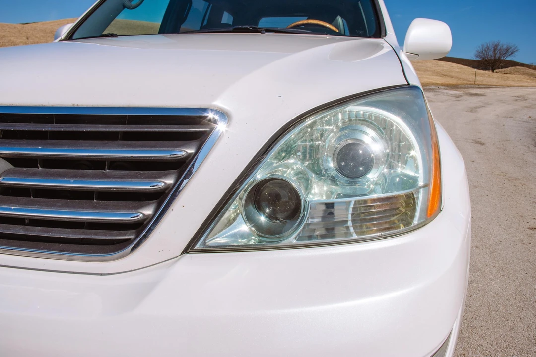 2005 Lexus GX 1st Gen - Image 21 of 31