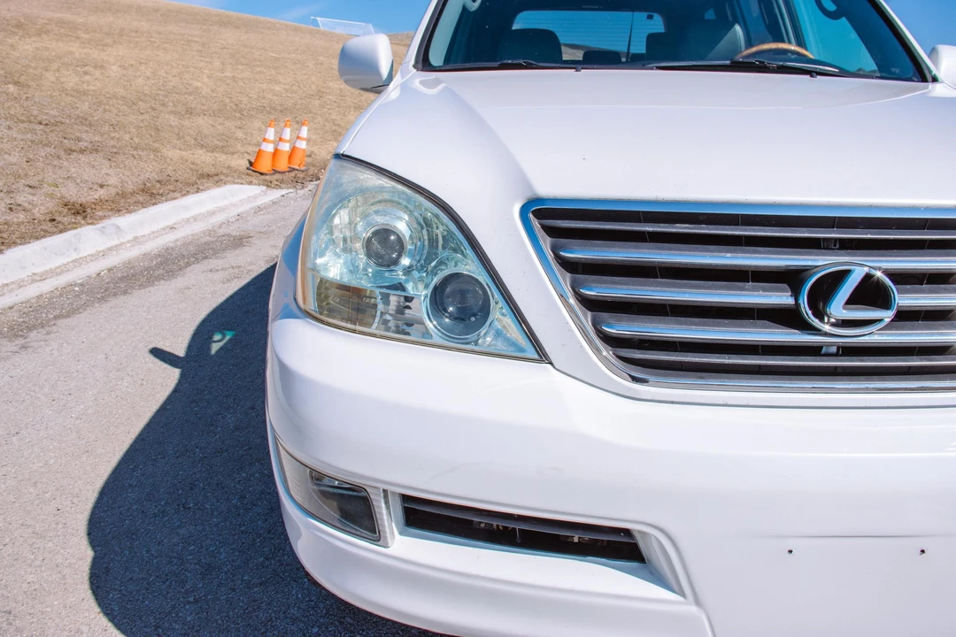 2005 Lexus GX 1st Gen - Image 17 of 31