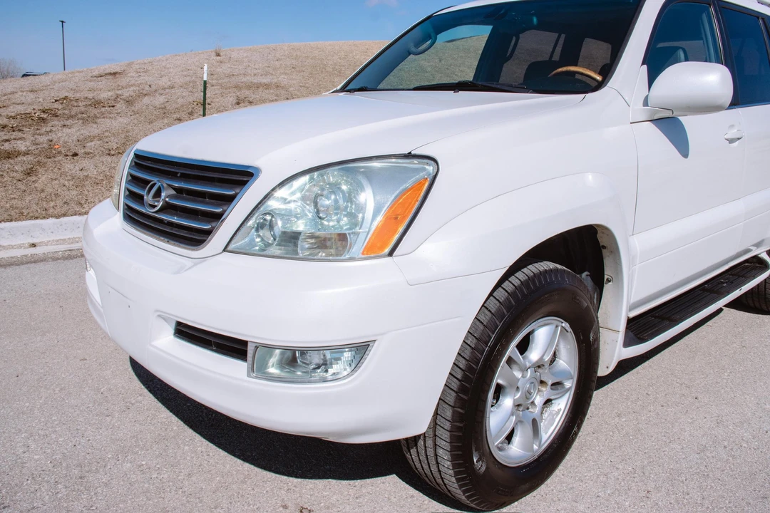 2005 Lexus GX 1st Gen - Image 23 of 31