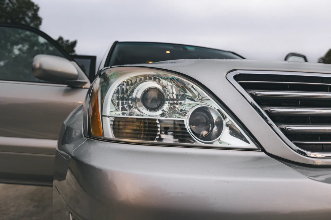 2005 Lexus GX 1st Gen - Image 11 of 31