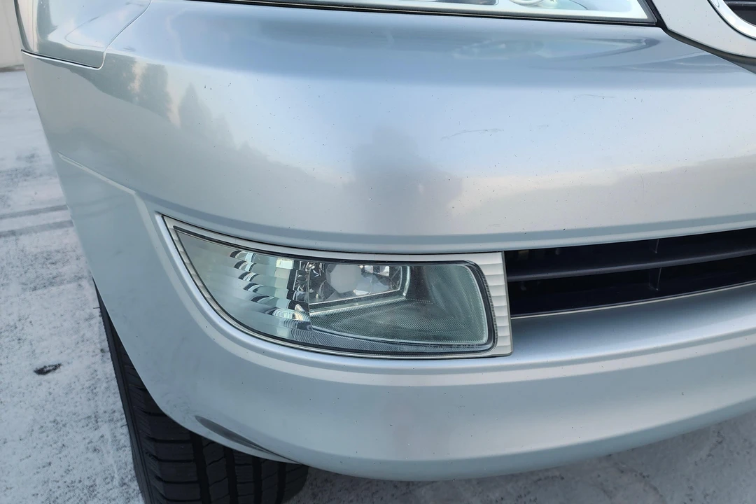 2005 Lexus GX 1st Gen - Image 13 of 31
