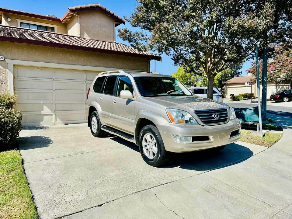 2005 Lexus GX 1st Gen - Image 8 of 11