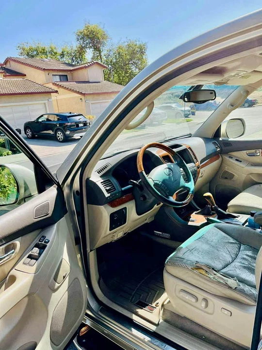 2005 Lexus GX 1st Gen - Image 11 of 11