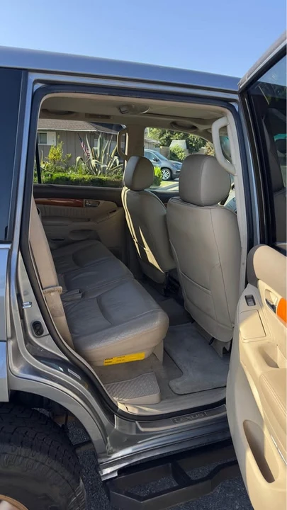 2005 Lexus GX 1st Gen - Image 7 of 10