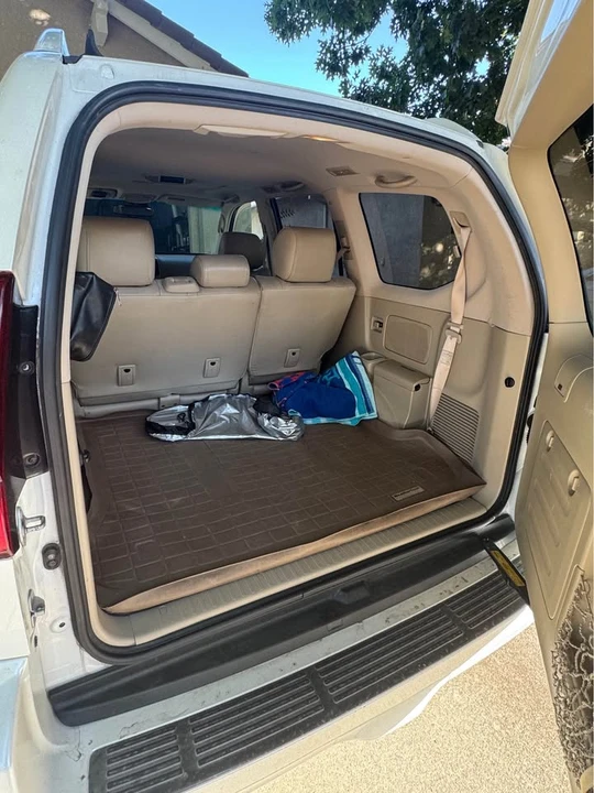 2005 Lexus GX 2nd Gen - Image 11 of 11