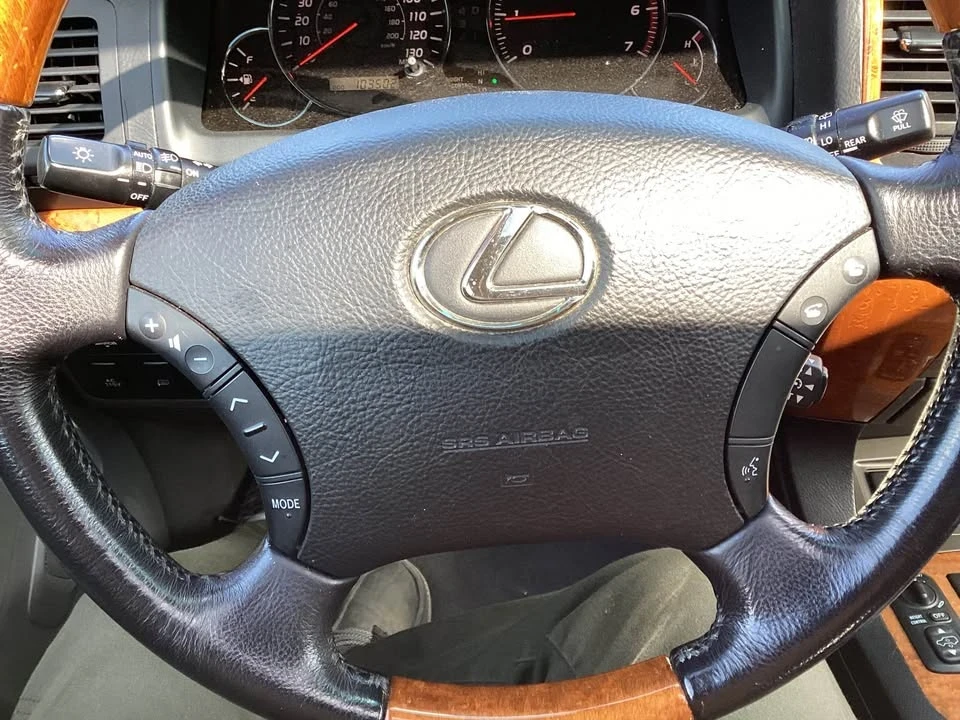 2005 Lexus GX 1st Gen - Image 18 of 20